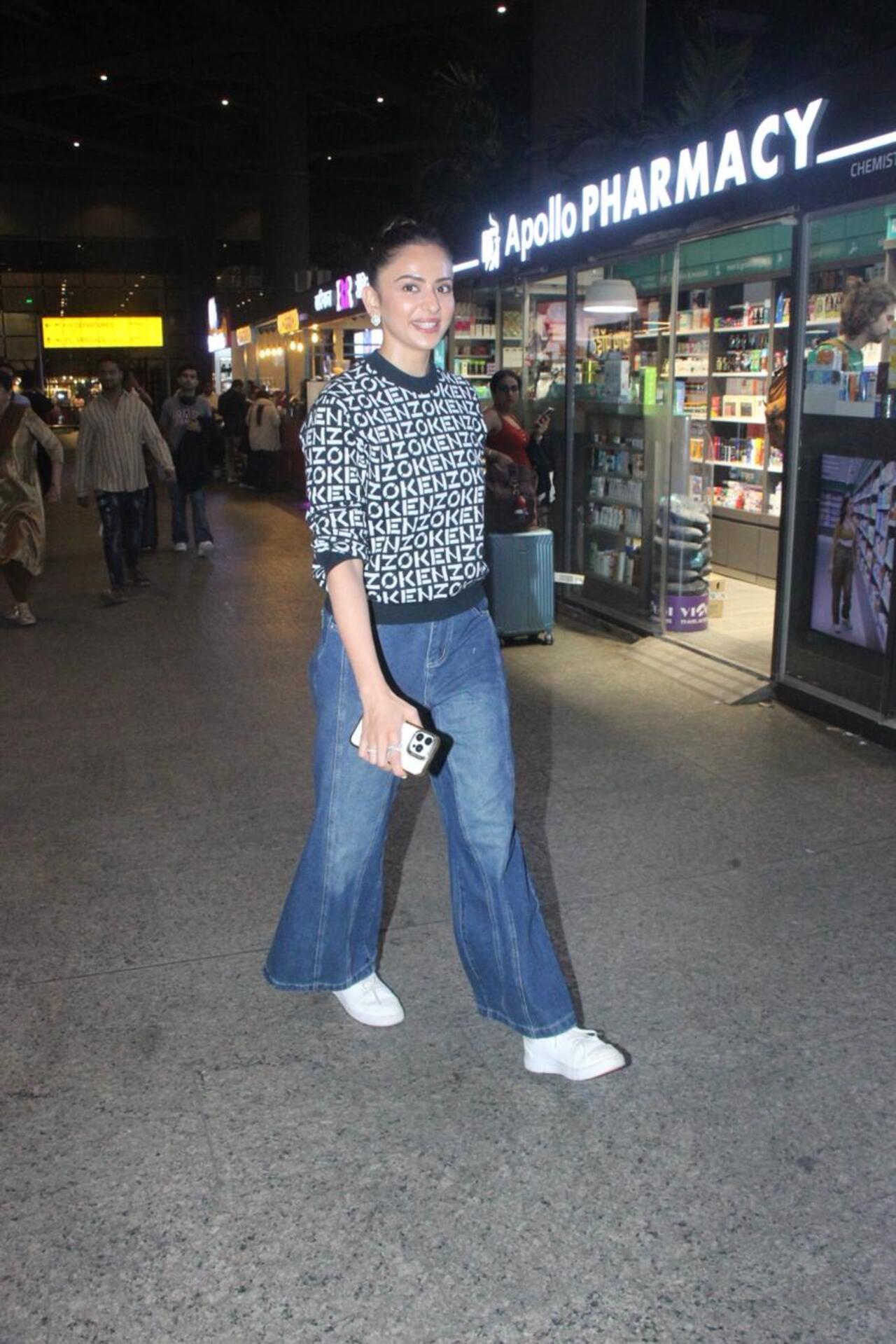 Rakul Preet Singh was seen in a comfy mode as she arrived in the city at the airport.